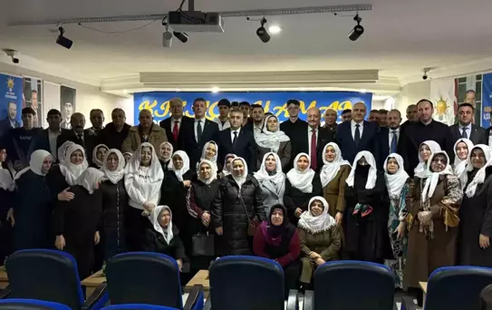 AK Parti Kızılcahamam Danışma Meclisi'nde Mihalgazi Belediye Başkanı Güneş'e destek