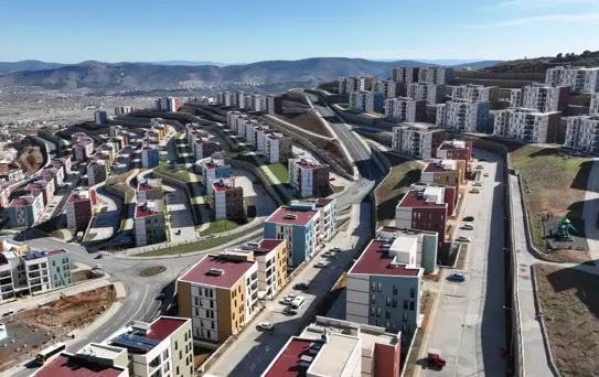 Depremzedeler, yeni yuvalarının ödeme planını sevinçle karşıladı