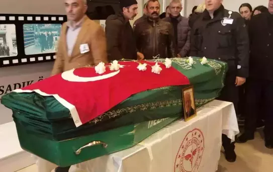 Divriği'de Doktor Kalp Krizi Geçirerek Hayatını Kaybetti