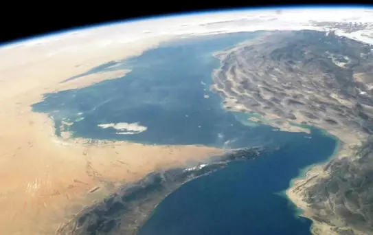 İran'dan Hürmüz Boğazı Uyarısı