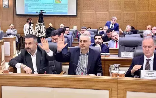 Kahraman'dan Deprem Eleştirilerine Sert Yanıt