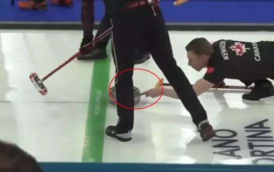 Kış Olimpiyatları'nda inanılmaz anlar! Göz göre göre şike yapıldı