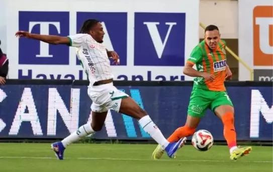 Alanyaspor Konyaspor'u 2-1 Mağlup Etti