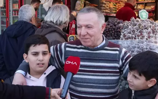 Eminönü'nde Ramazan Alışverişi Yoğunluğu