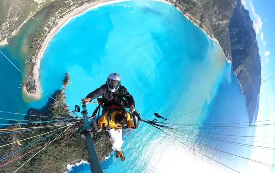 Ölüdeniz'in Turkuaz Rengi