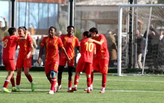 Auran Kayseri Kadın FK Şampiyonluk Kutlaması