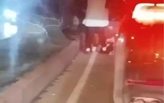 Adana'da Gençlerin Darbeleri Kamerada