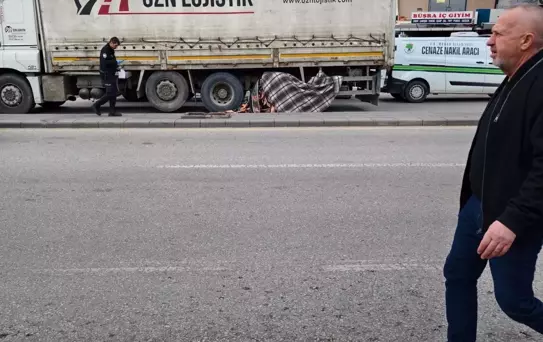 Çankaya'da TIR Kazası: 76 Yaşındaki Kadın Hayatını Kaybetti