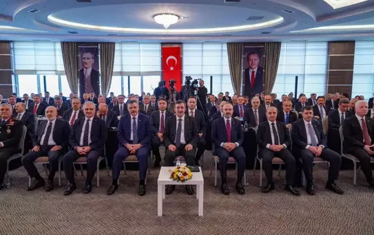 Valilerden Kalkınma Liderliği Bekleniyor