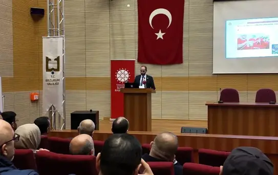 Erzurum'da Dezenformasyon Eğitimi