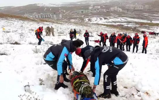 Bayburt'ta Çığ Tatbikatı Gerçekleştirildi