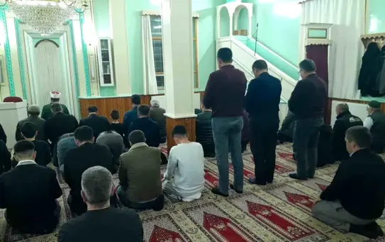 Karapınar'da İlk Teravih Namazı Kılındı