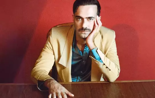 Mert Demir konser gelirini eğitime bağışladı