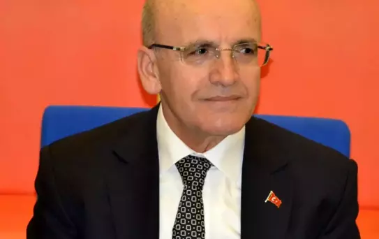 MHP'li Ersoy'un Ücret Dengesizliği Önergesine Bakan Cevabı