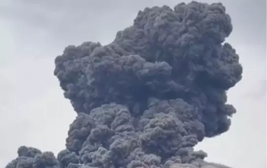 Kanlaon Yanardağı'nda Patlama