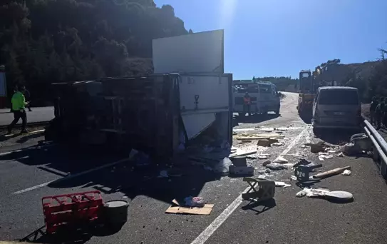 Tavas'ta Kaza: 2 Ölü, 1 Yaralı