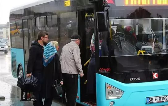 Sivas Mehmet Amca'yı konuşuyor! Toplu taşıma rekoru kırdı, rakam 'pes' dedirtti