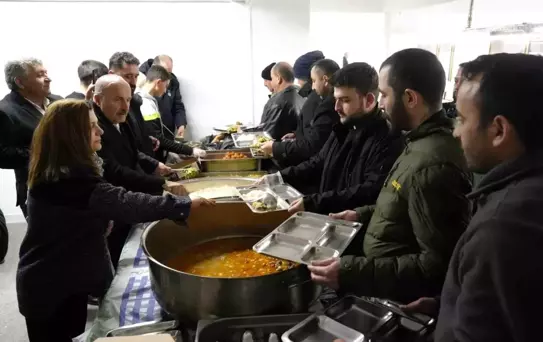 Taşköprü'de yüzlerce kişi iftar sofrasında buluştu