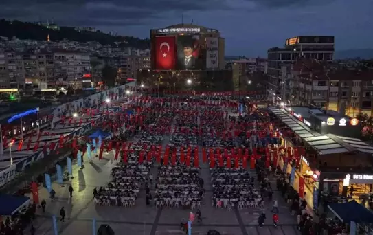 Binlerce Aydınlı, Büyükşehir'in sofralarında buluştu