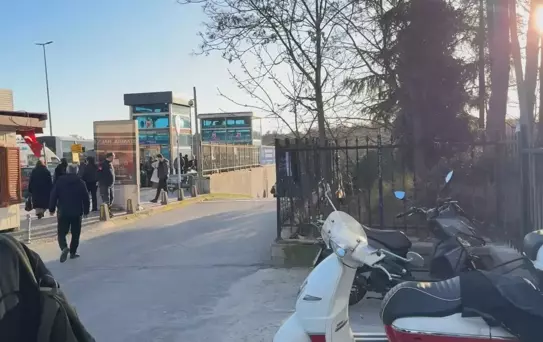 17 yaşındaki lise öğrencisi metroda canına kıydı! Son mesajı kahretti