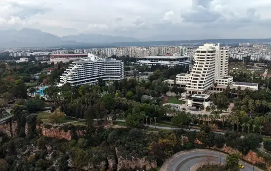 Türkiye bu miras davasını konuşuyor! 3 büyük otel için yeni hamle