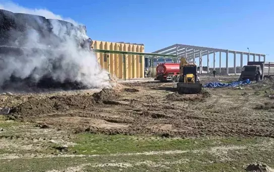 Karapınar'da Mısır Balyası Yangını