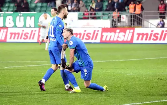 Rizespor'dan Kocaelispor'a 2-0 Zafer