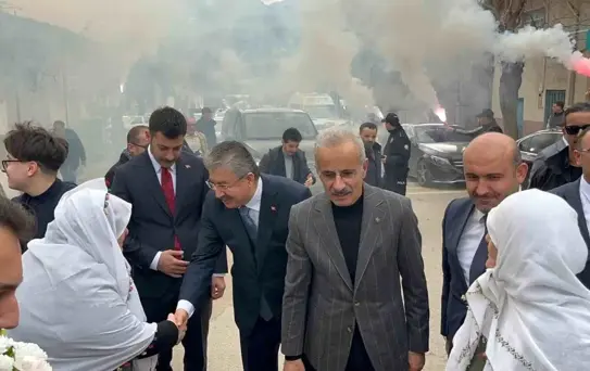 Bakan Uraloğlu: 'İnşallah önümüzdeki sene de her şeyle beraber bu yolu bitireceğiz'