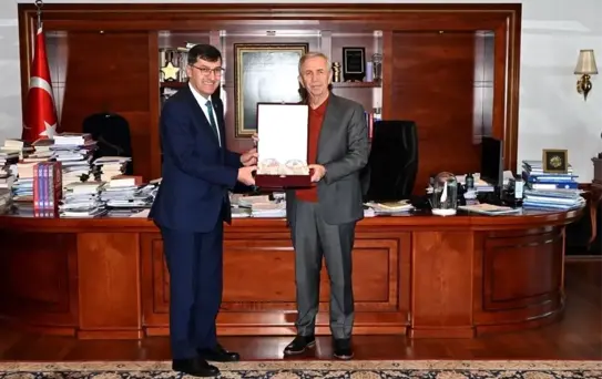 Başkan Kahveci, Mansur Yavaş ile ortak yatırım alanlarını ele aldı