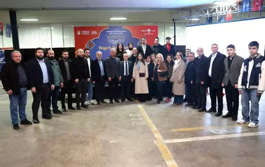 Bursa'da gönüller Büyükşehir'in iftar sofrasında buluştu