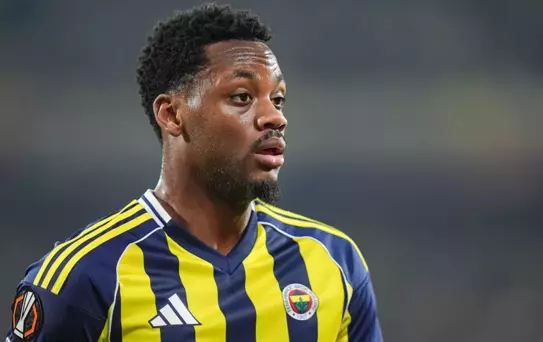 Jhon Duran'dan Fenerbahçe taraftarını çıldırtan hareket