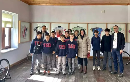 Öğrenciler Ertan Ayçetin bisikletevi'nde Mysia yolları'nı tanıdı