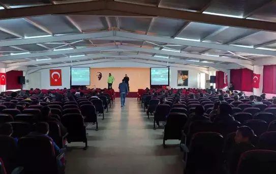 Öğrenciler polislik mesleğini yakından tanıdı