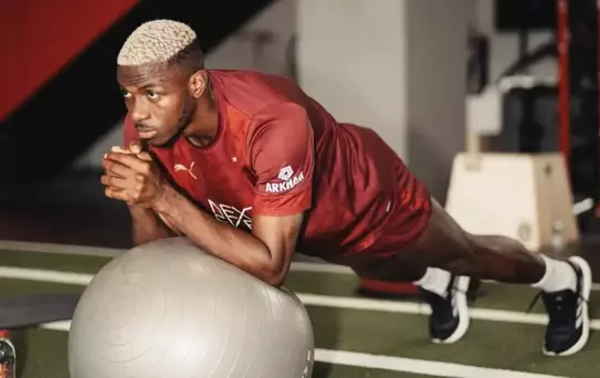 Galatasaray'a Osimhen'den müjde