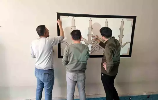 Fatih Anadolu Lisesi'nde Mescitler Süsleniyor