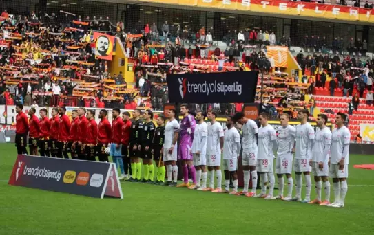 Kayserispor - Antalyaspor Maçı Eşit Başladı