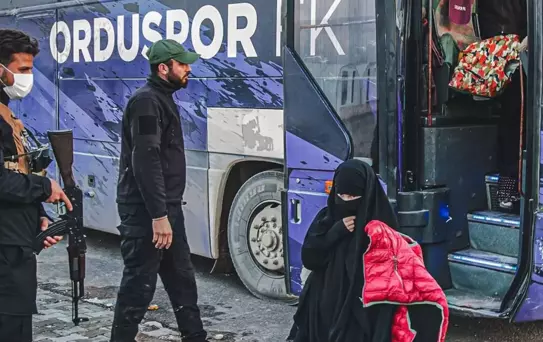 52 Orduspor FK takım otobüsü Suriye'de