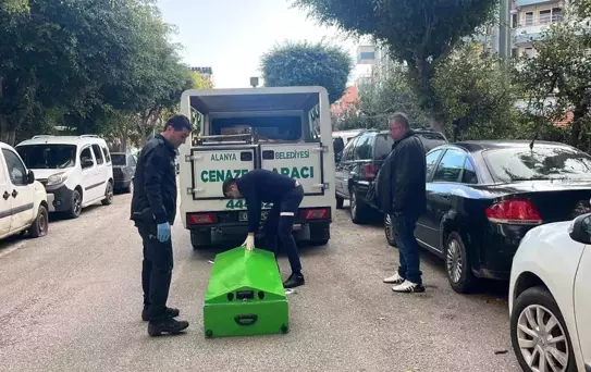 Alanya'da yaşayan Alman evinde ölü bulundu