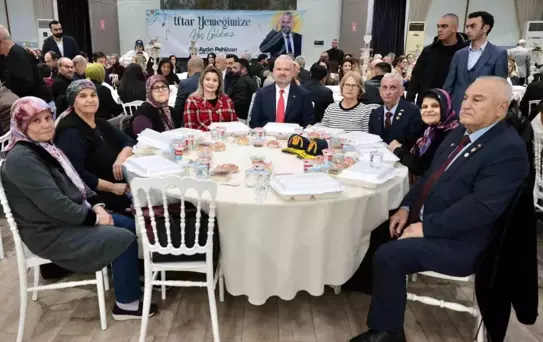 Başkan Pehlivan, şehit aileleri ve gazilerle iftar sofrasında buluştu