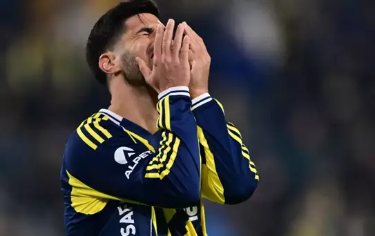 Kadıköy'de inanılmaz son! 90+5'te öne geçen Fenerbahçe, 90+11'de yıkıldı