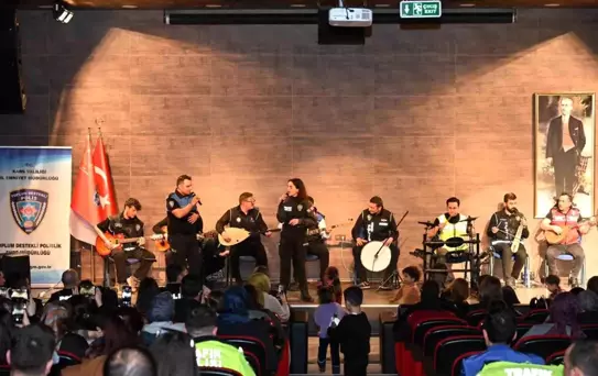 Kars Emniyet Müdürlüğü'nde Moral Etkinliği