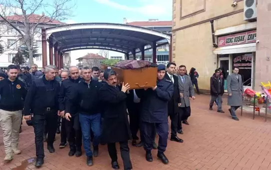 Şehit annesi son yolculuğuna uğurlandı