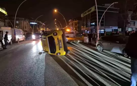 Düzce'de Ticari Taksi Kazası