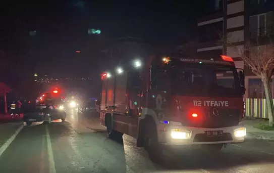 Samsun'da Çatı Yangını: Ev Sahibi Yaralandı - sondakika.com