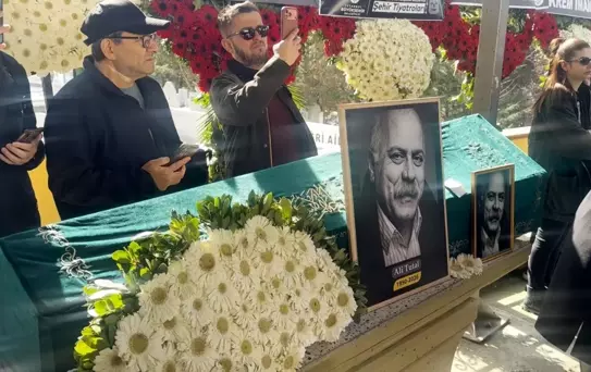 Usta oyuncu Ali Tutal'a büyük vefasızlık