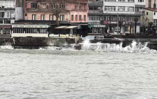 Amasra'da Kuvvetli Rüzgar Uyarısı