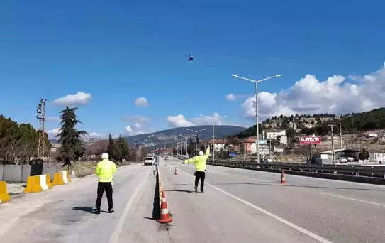 Burdur'da Helikopterle Trafik Denetimi