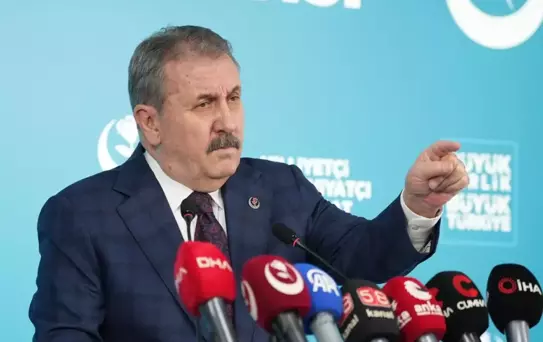 Destici: Türkiye Cumhuriyeti Müslüman bir ülkedir