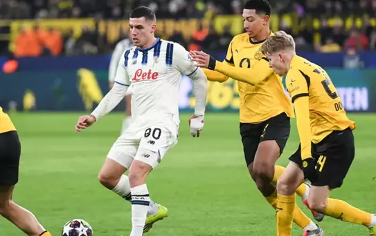 İlk maçı 2-0 kazanan Borussia Dortmund son saniyelerde yıkıldı