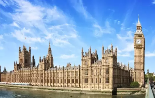 İngiltere'den Rusya'ya 300 Yeni Yaptırım